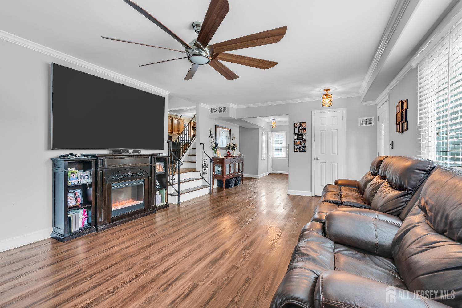 14 E Shirley Avenue, Colonia, New Jersey image 10