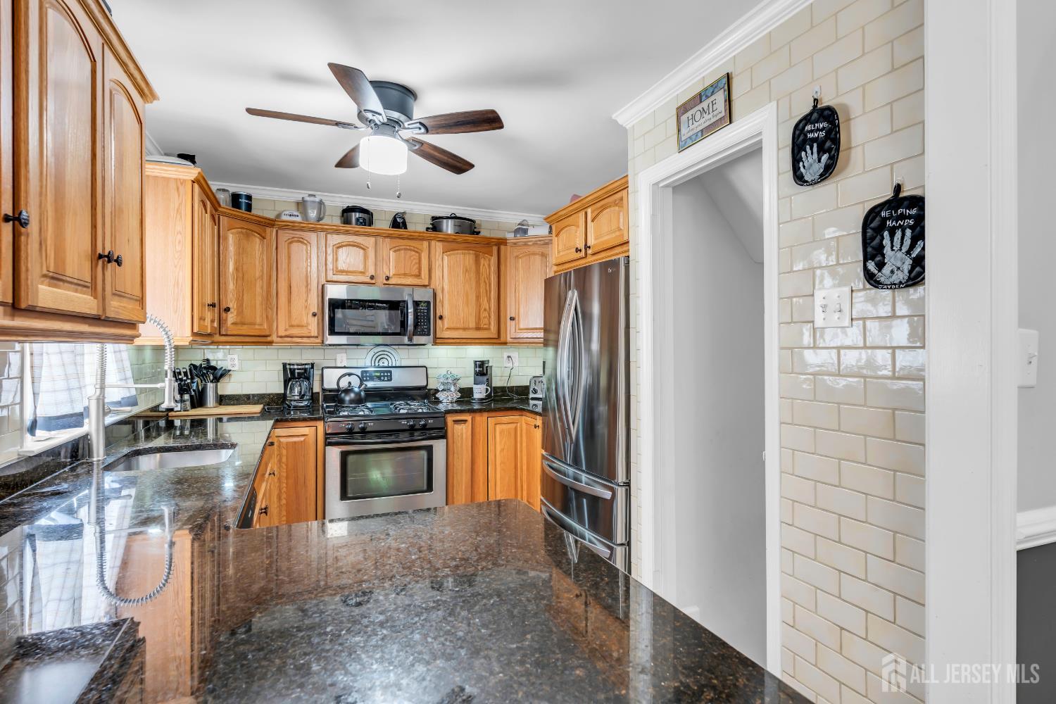 14 E Shirley Avenue, Colonia, New Jersey image 21