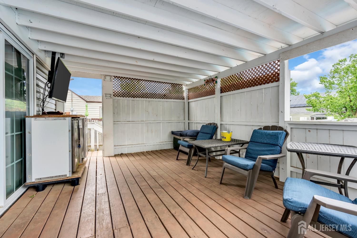14 E Shirley Avenue, Colonia, New Jersey image 37
