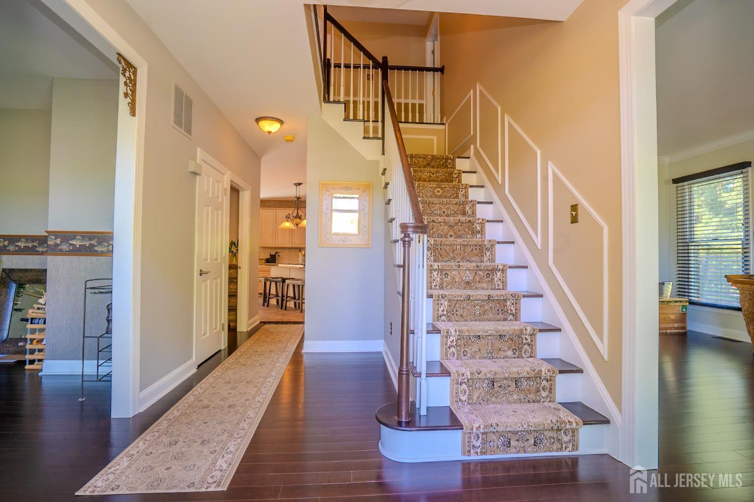 9 Milburne Lane, Robbinsville Township, New Jersey image 7