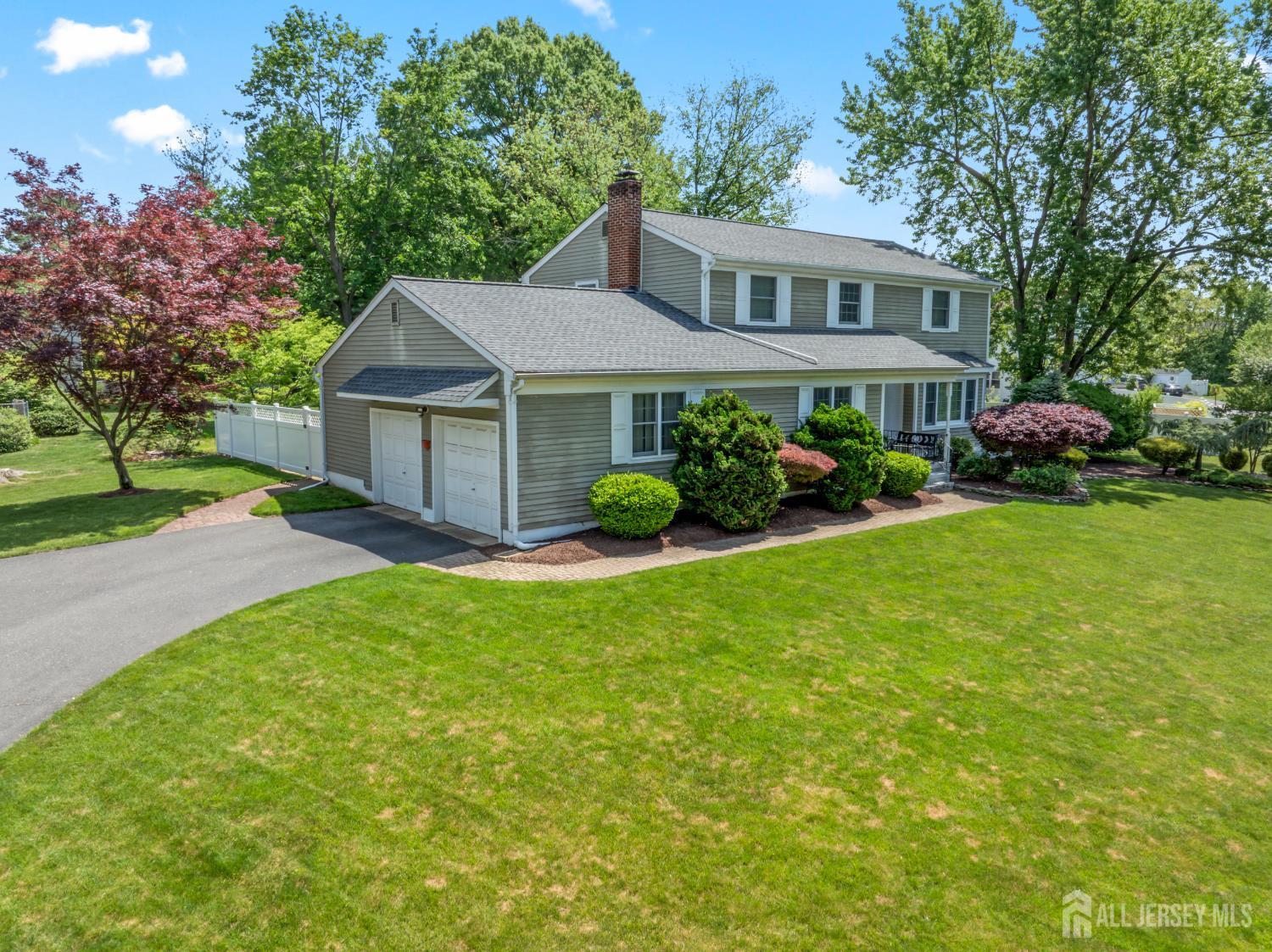 4 Mayfair Court, East Brunswick, New Jersey image 3