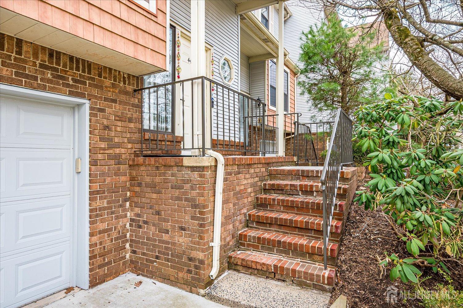 4404 Stonehedge Road, Edison, New Jersey image 5