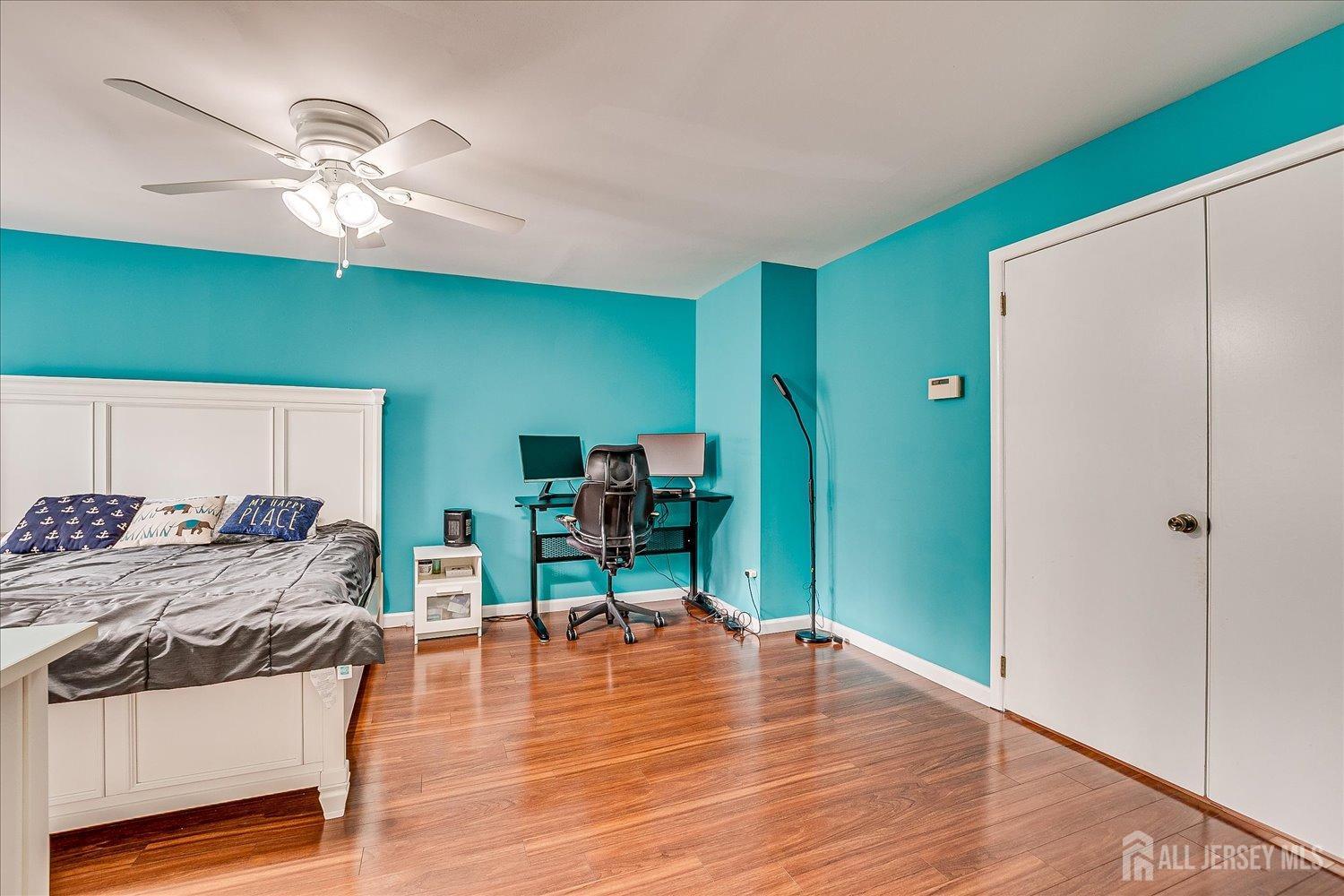 4404 Stonehedge Road, Edison, New Jersey image 26