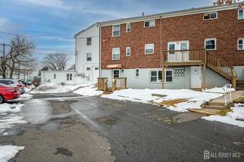 Condo For Sale - 2 Garfield Park<br/> Edison, NJ 08837