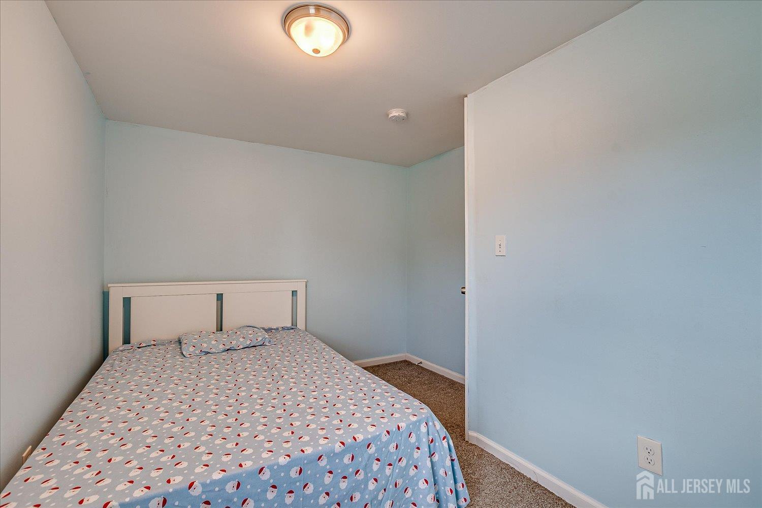 South Plainfield, New Jersey 07080, United States, 3 Bedrooms Bedrooms, ,2 BathroomsBathrooms,Residential,Active,177440