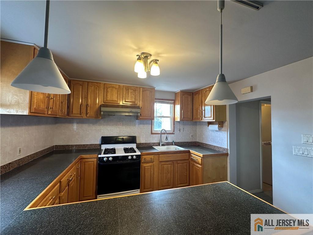 34 Levinson Avenue, South River, New Jersey image 6