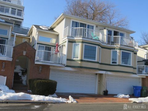 Townhouse For Sale - 265 Front Street<br/> Perth Amboy, NJ 08861