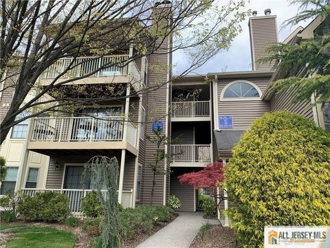 Homes For Rent - 404 Carhart Court<br/> East Brunswick, NJ 08816