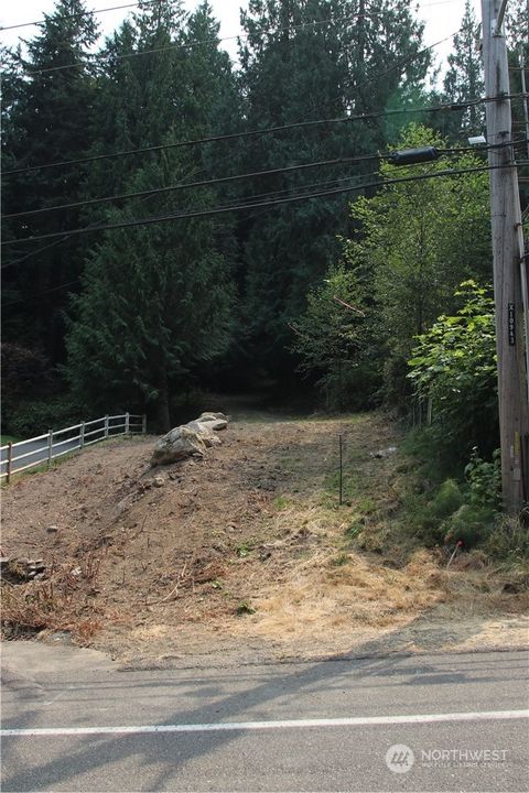 Photo of 17701 SE 60TH Street, Bellevue, WA 98006 (MLS # 2180056)