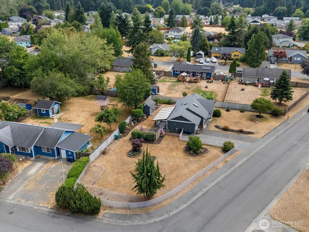Photo of 14117 57th Avenue NE, Marysville, WA 98271 (MLS # 2417421)