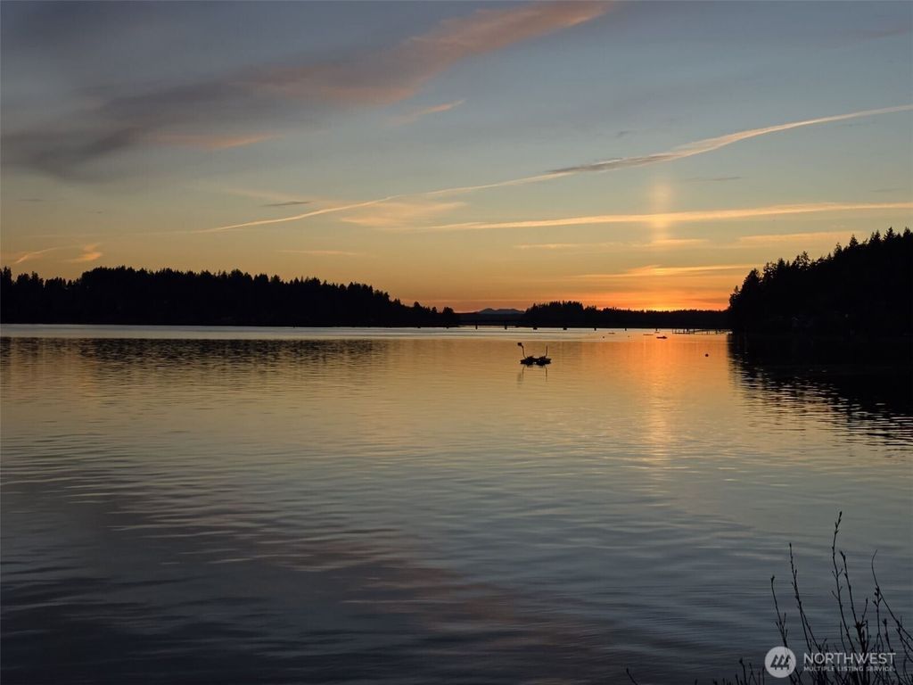 Photo of 6625 Cromwell Beach Drive NW, Gig Harbor, WA 98335 (MLS # 2504064)