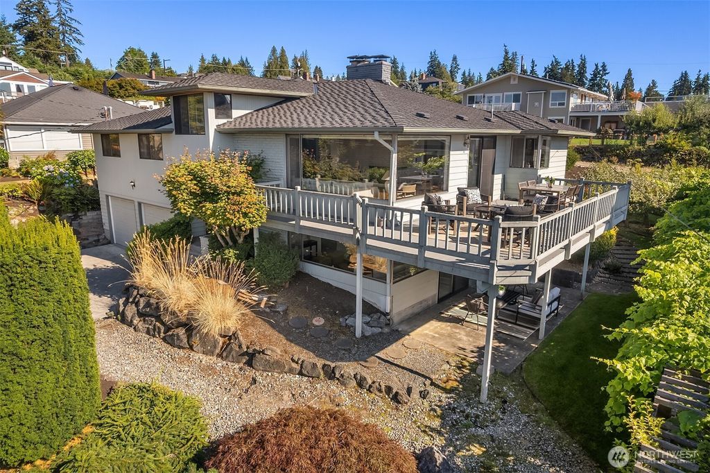 Photo of 826 Maple Street, Edmonds, WA 98020 (MLS # 2411980)