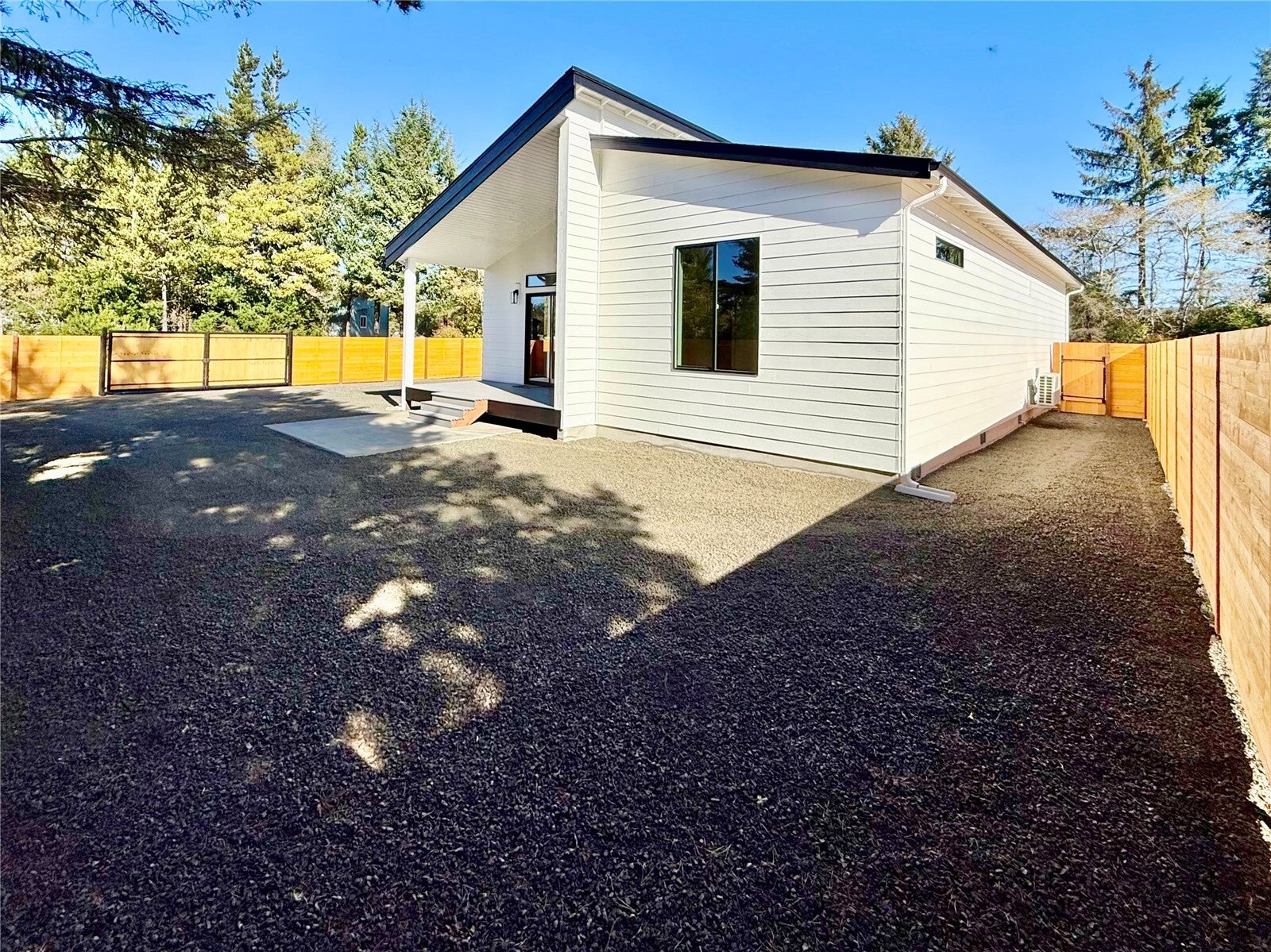 593 Duck lake Drive SE