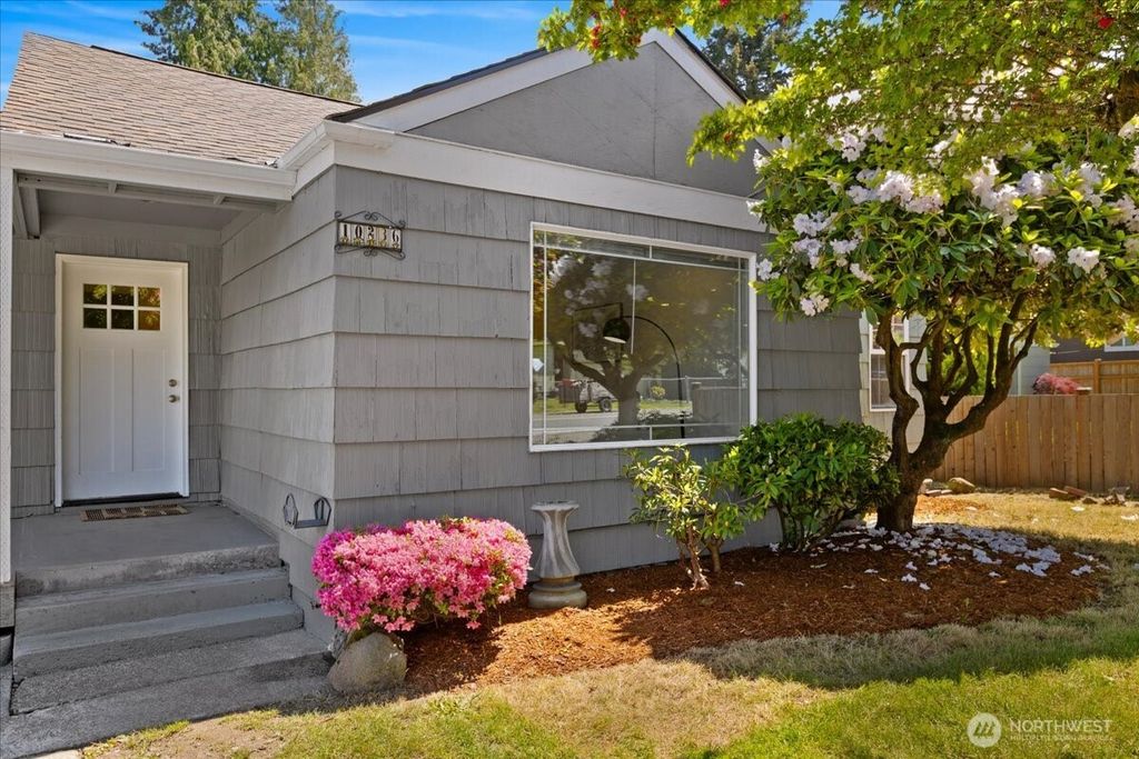 Photo of 10236 1st Avenue S, Seattle, WA 98168 (MLS # 2411058)