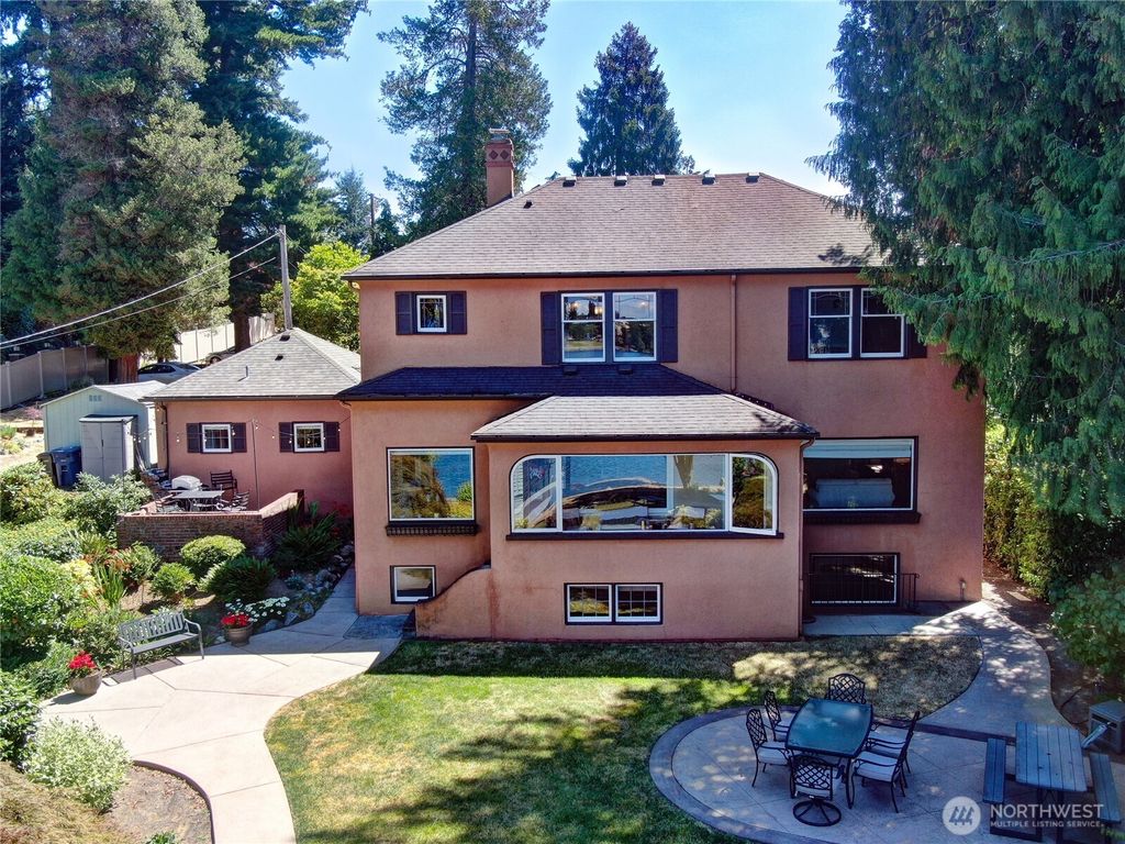Photo of 19453 Military Road S, SeaTac, WA 98188 (MLS # 2406948)