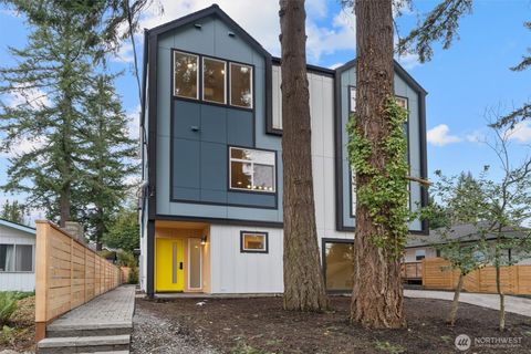 Photo of 14308 Roslyn Place N, Seattle, WA 98133 (MLS # 2468949)