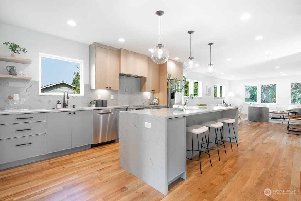 Photo of 2800 NW 90th Place, Seattle, WA 98117 (MLS # 2193540)