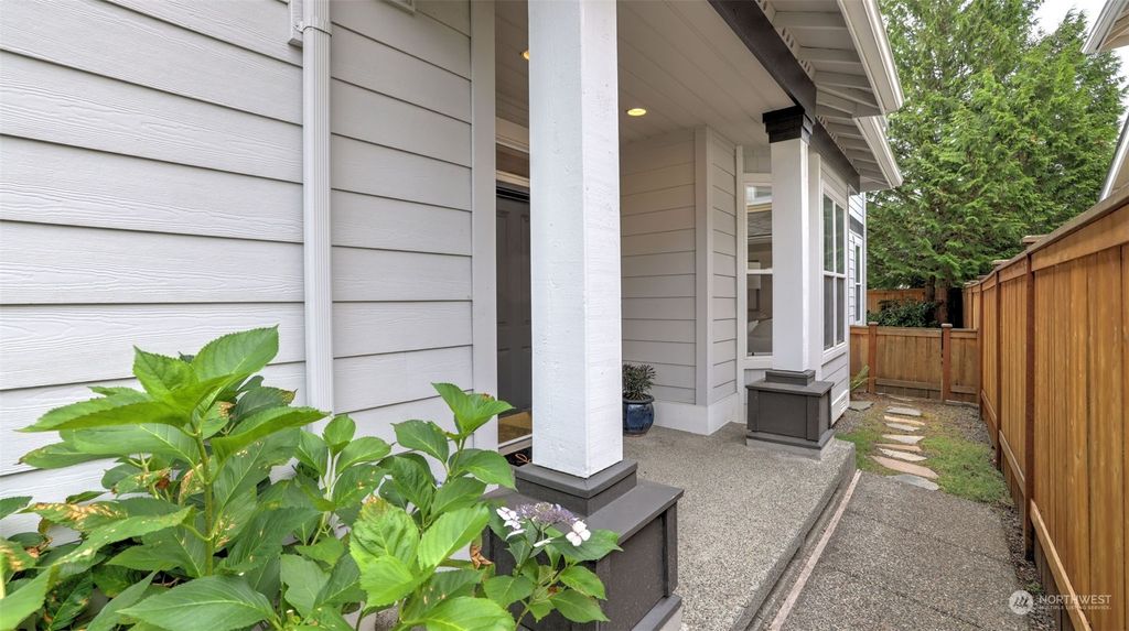 Photo of 23953 SE 7th Street, Sammamish, WA 98074 (MLS # 2277101)