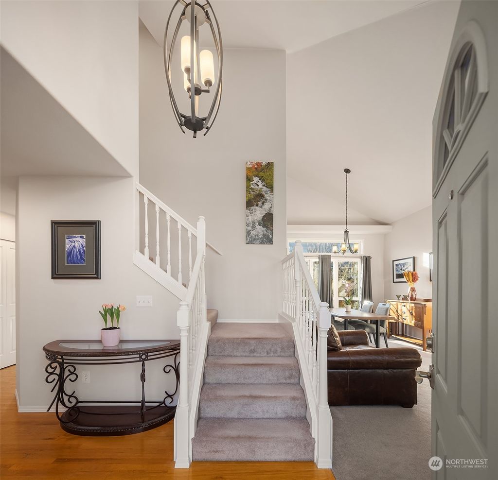 Photo of 34515 32nd Court SW, Federal Way, WA 98023 (MLS # 2200000)