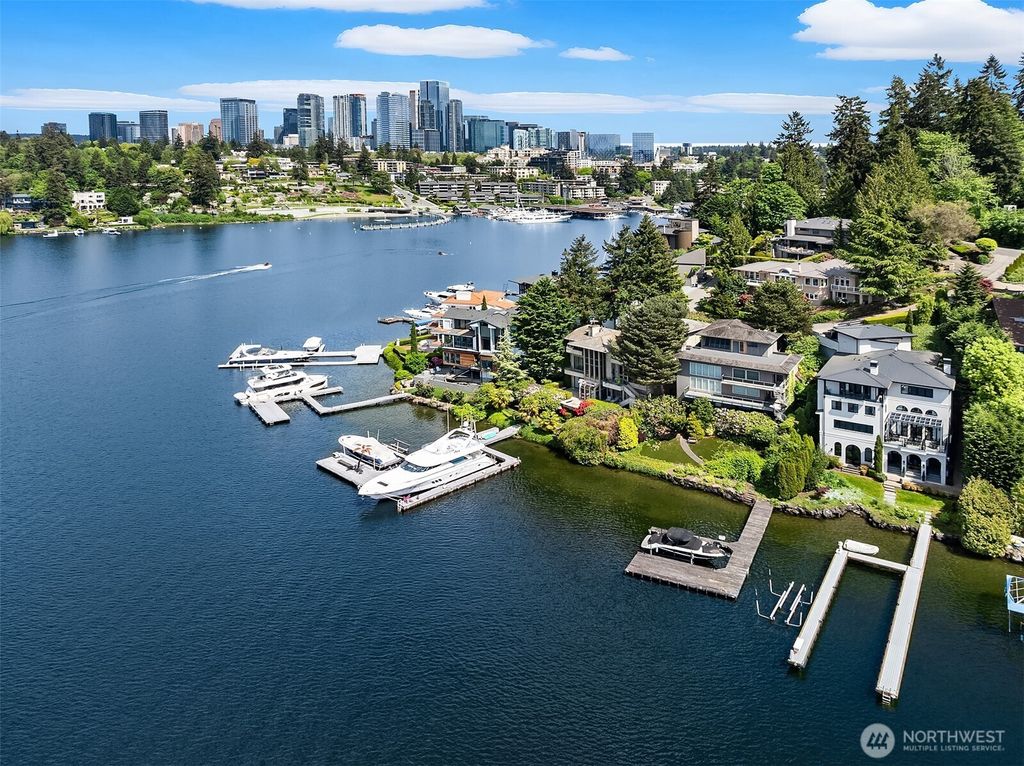 Photo of 9205 SE Shoreland Drive, Bellevue, WA 98004 (MLS # 2519800)