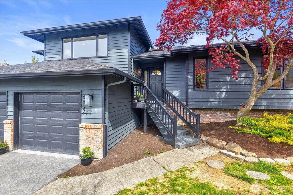 Photo of 6807 57th Street NE, Marysville, WA 98270 (MLS # 2552012)