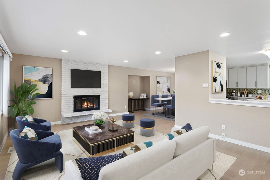 Photo of 31907 36th Avenue SW, Federal Way, WA 98023 (MLS # 2313017)