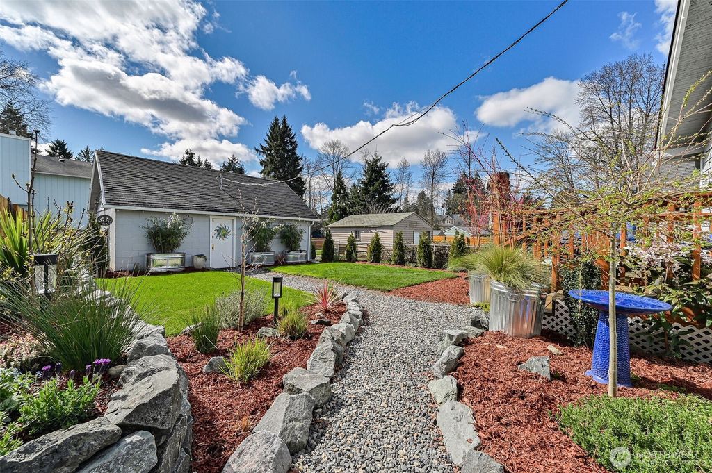 Photo of 420 E 46th Street, Tacoma, WA 98404 (MLS # 2491817)