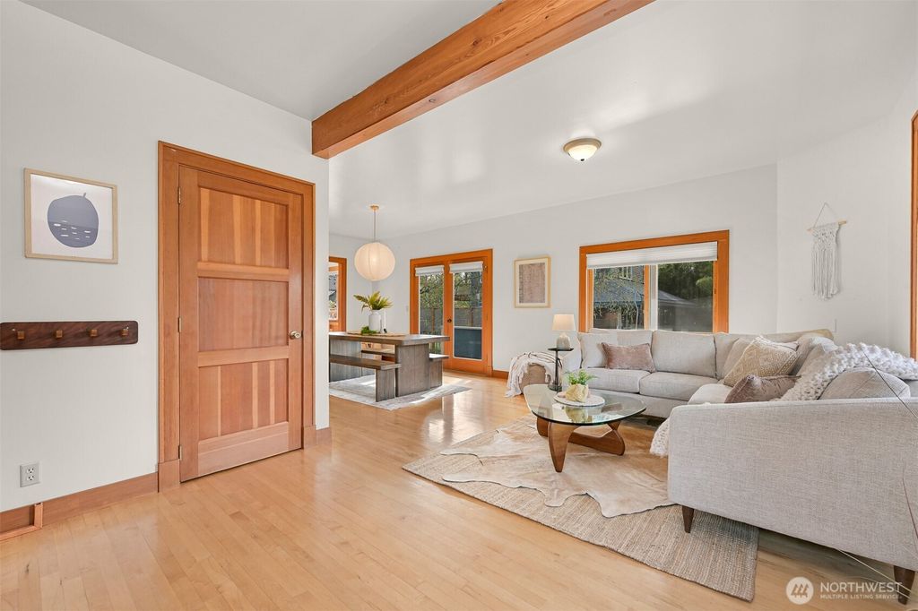 Photo of 814 Donovan Avenue, Bellingham, WA 98225 (MLS # 2510728)