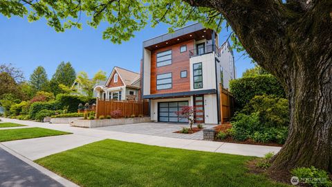 Photo of 414 30th Avenue, Seattle, WA 98144 (MLS # 2524563)