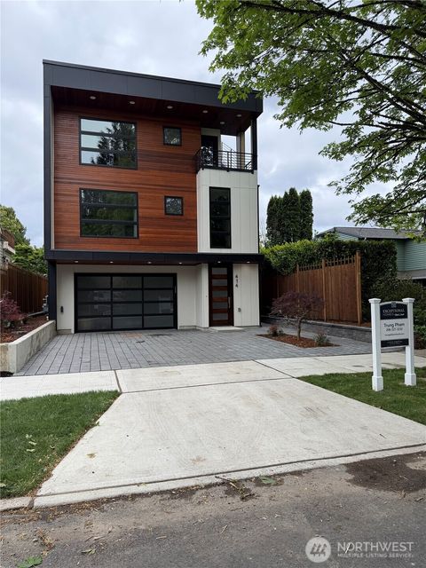 Photo of 414 30th Avenue, Seattle, WA 98144 (MLS # 2524563)