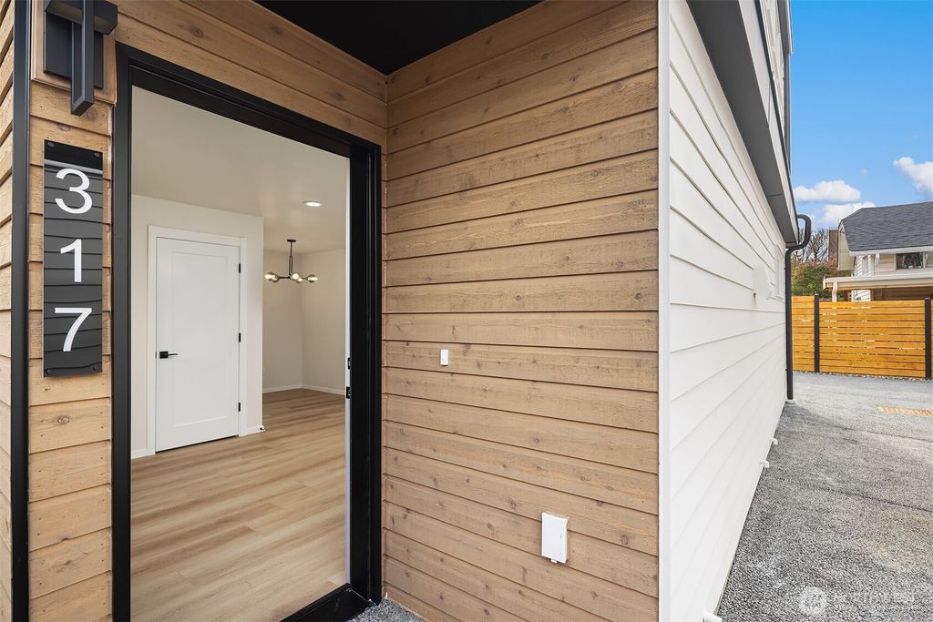 Photo of 317 NW 87th Street, Seattle, WA 98117 (MLS # 2511242)