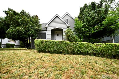 Photo of 3588 McKinley Avenue, Tacoma, WA 98409 (MLS # 2396505)