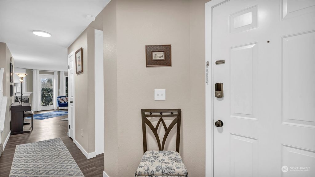 Photo of 846 S 310th Place, Federal Way, WA 98003 (MLS # 2030305)