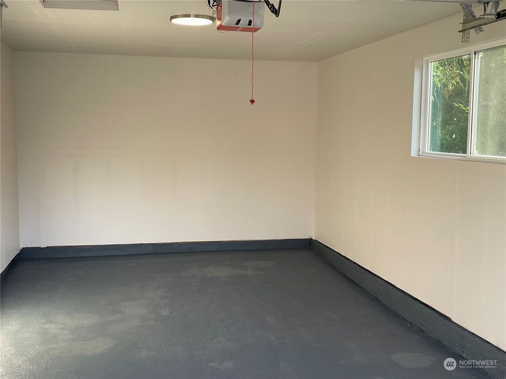 Photo of 13325 27 Avenue S, SeaTac, WA 98168 (MLS # 2101738)