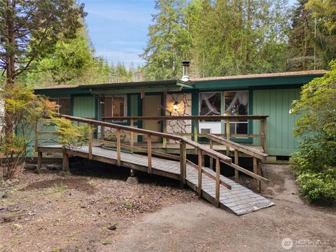 Photo of 20 SE Cabana Avenue, Shelton, WA 98584 (MLS # 2506325)