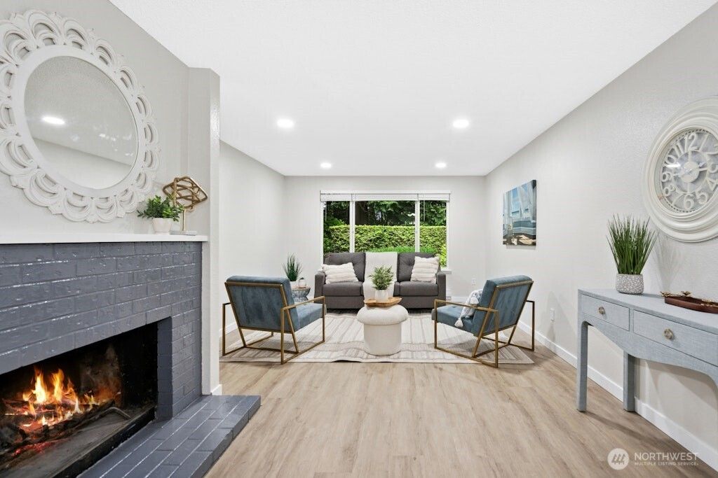 Photo of 506 S 321st Street #1B, Federal Way, WA 98003 (MLS # 2407870)