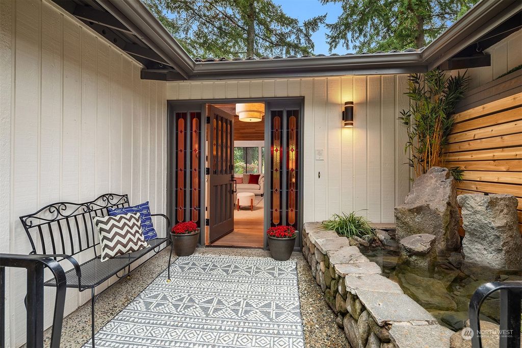 Photo of 4421 153rd Avenue SE, Bellevue, WA 98006 (MLS # 2174651)