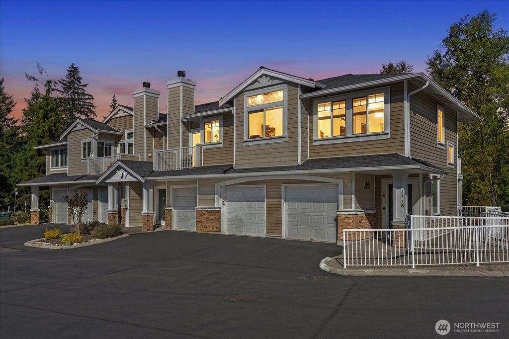Photo of 6515 134th Place SE #J5, Snohomish, WA 98296 (MLS # 2514768)
