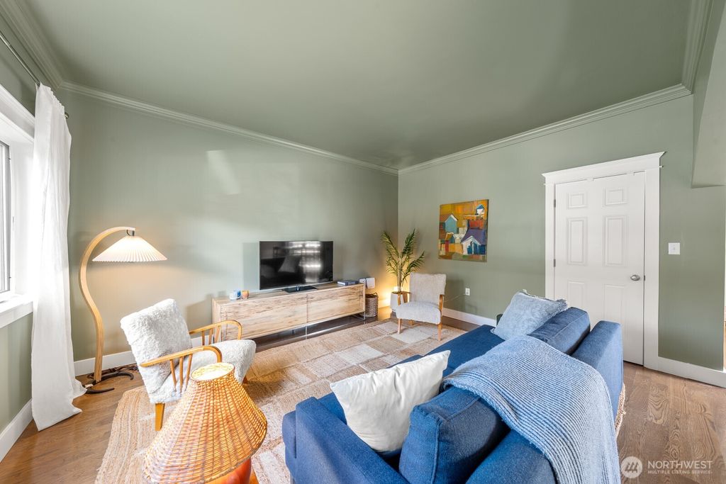 Photo of 4108 41st Avenue S, Seattle, WA 98118 (MLS # 2515798)