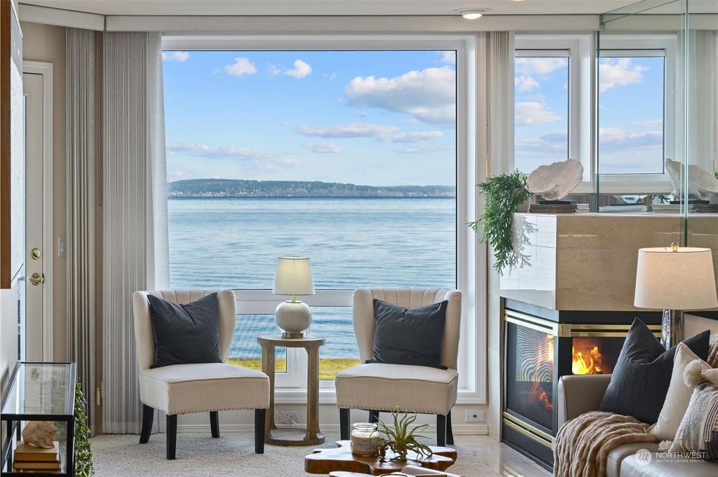 Photo of 1550 Alki Avenue SW #201, Seattle, WA 98116 (MLS # 2196247)