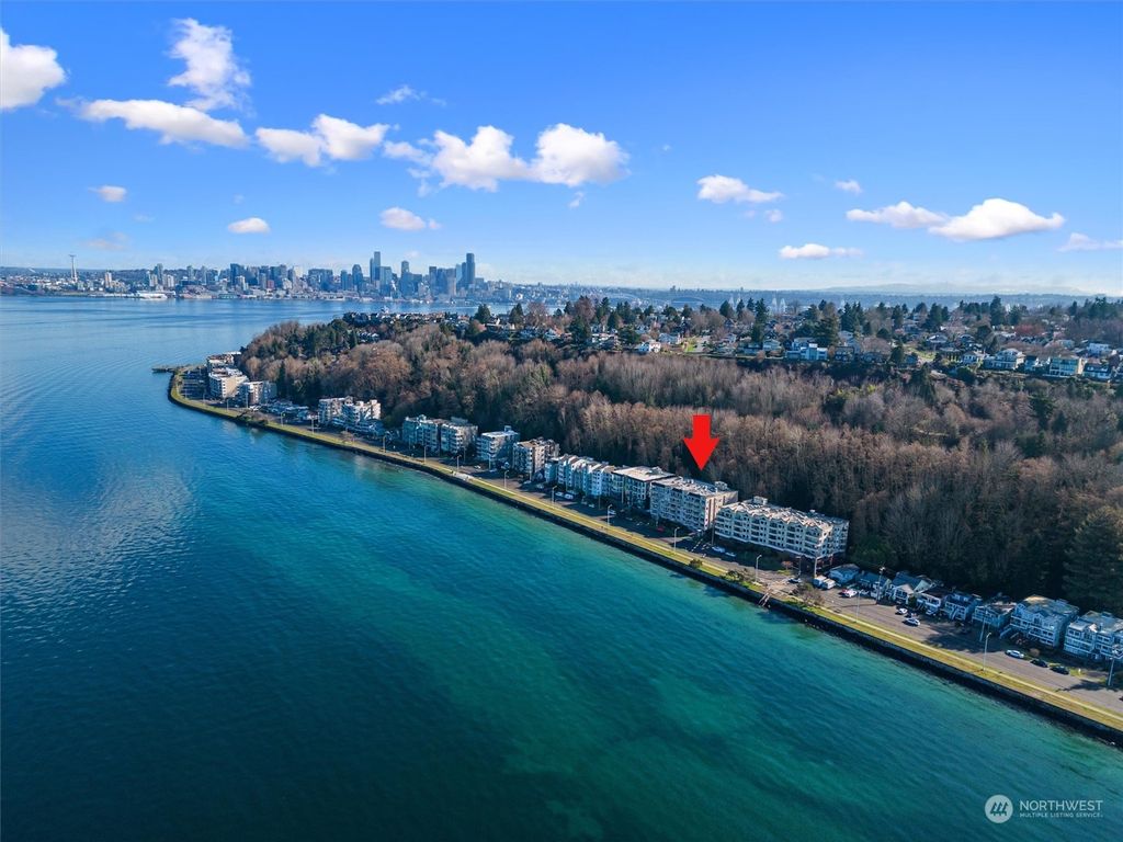 Photo of 1550 Alki Avenue SW #201, Seattle, WA 98116 (MLS # 2196247)