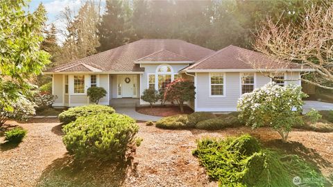Photo of 44 Forester Lane, Port Ludlow, WA 98365 (MLS # 2499546)