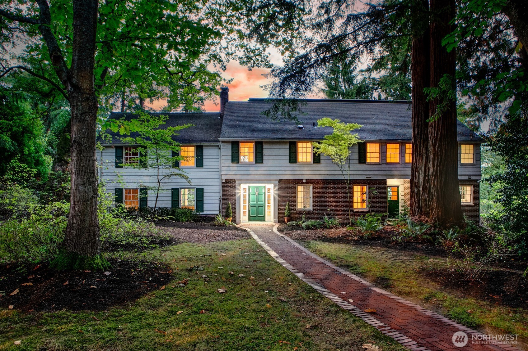 2425 Evergreen Point Road