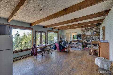 A home in Camano Island