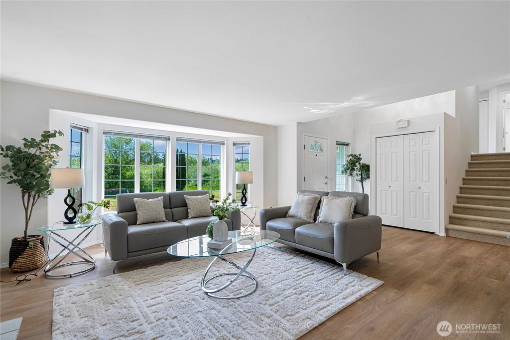Photo of 7718 NE 183rd St St, Kenmore, WA 98028 (MLS # 2398635)