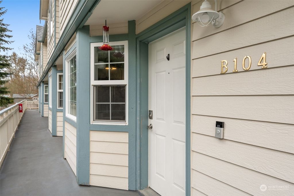 Photo of 13629 26th Place W #B-104, Lynnwood, WA 98087 (MLS # 2057213)