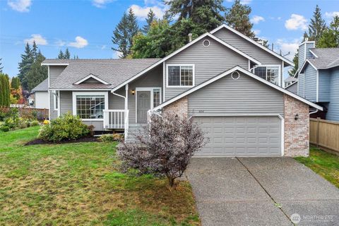 Photo of 604 213TH Street SW, Bothell, WA 98021 (MLS # 2440328)