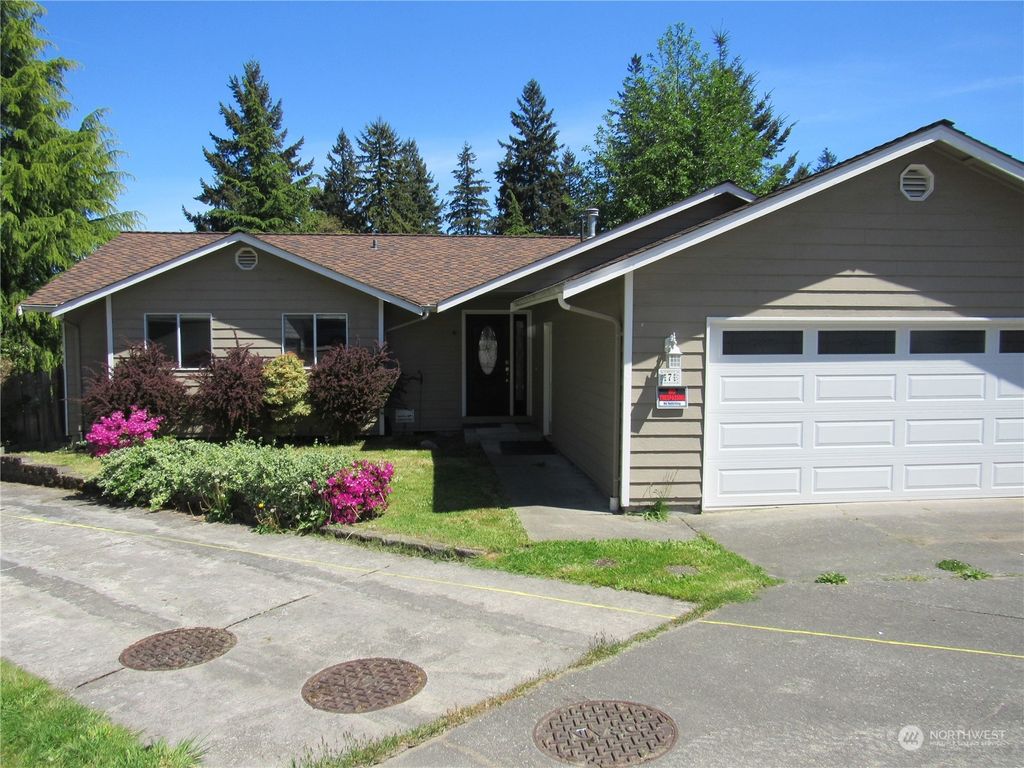 Photo of 7 75th Street SW, Everett, WA 98203 (MLS # 2239911)