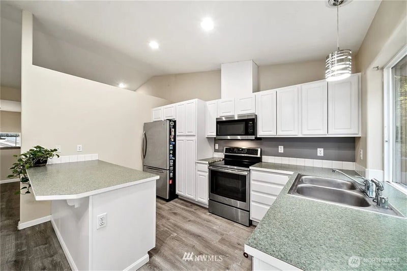 21305 110th Street Ct E