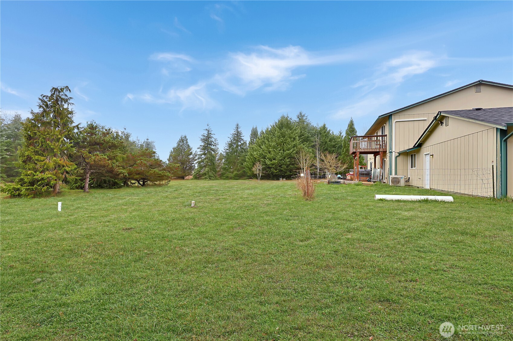 13929 Mariposa Lane SE